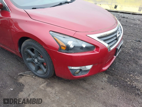 2013 Nissan Altima SV with VIN 1N4AL3AP4DC178495, listed as a IAAI auction lot 42165637 with 80,437 mi miles and . Bid and sale history available at carsss.com. Image 12.