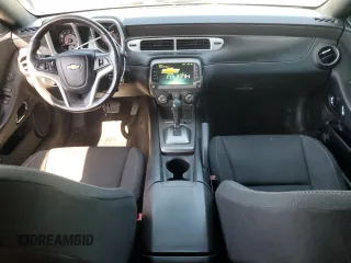 2014 Chevrolet Camaro LT z VIN 2G1FB1E32E9250309, wystawiony jako Copart lot #62148335 z przebiegiem 92 544 mil mil oraz Szkoda całkowita • Salvage title. Historia ofert i sprzedaży dostępna na DreamBid. Obrazek 8.