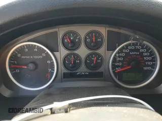 2006 Ford F-150 XLT z VIN 1FTPW14546FA19357, wystawiony jako Copart lot #66287815 z przebiegiem 148 881 mil mil oraz Czysty tytuł • Clean title. Historia ofert i sprzedaży dostępna na DreamBid. Obrazek 9.