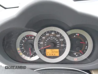 2010 Toyota RAV4 Limited z VIN 2T3DK4DV8AW032197, wystawiony jako IAAI lot #41489226 z przebiegiem 93 490 mil mil oraz . Historia ofert i sprzedaży dostępna na DreamBid. Obrazek 7.