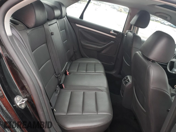 2008 Volkswagen Jetta SE с VIN 3VWRM71K78M143909, выставлен на аукционе Copart как лот 51838085 с пробегом 137 247 миль миль и Списание • Salvage title. История ставок и продаж доступна на DreamBid. Изображение 11.