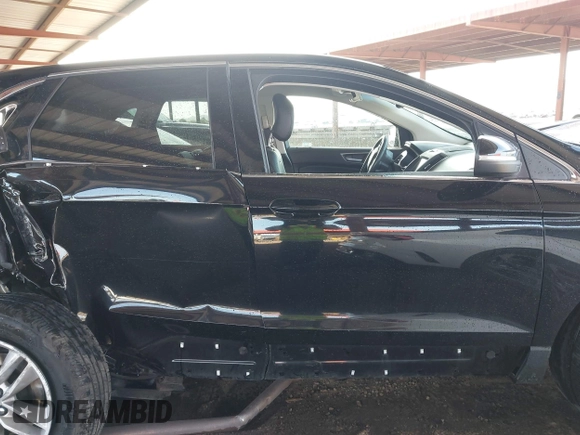 2017 Ford Edge SEL with VIN 2FMPK3J9XHBC27435, listed as a IAAI auction lot 42024283 with 120,257 mi miles. Bid and sale history available at carsss.com. Image 13.