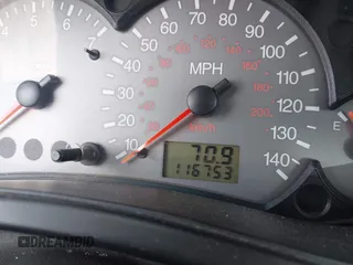2003 Ford Focus ZX3 с VIN 3FAFP31333R106050, выставлен на аукционе IAAI как лот 41659209 с пробегом 116 753 миль миль и . История ставок и продаж доступна на DreamBid. Изображение 16.