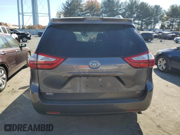 2019 Toyota Sienna XLE Auto Access Seat with VIN 5TDYZ3DCXKS973790, listed as a Copart auction lot 76758454 with 215,158 mi miles and Salvage Title. Bid and sale history available at carsss.com. Image 6.