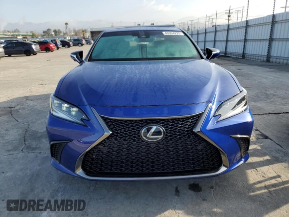 2024 Lexus ES 300h with VIN 58ABA1C12RU040283, listed as a Copart auction lot 45994225 with 5,736 mi miles and Non repairable. Bid and sale history available at DreamBid. Image 5.