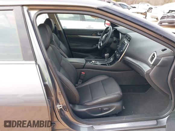 2017 Nissan Maxima Platinum with VIN 1N4AA6AP8HC452861, listed as a IAAI auction lot 41752732 with 21,187 mi miles and . Bid and sale history available at DreamBid. Image 5.