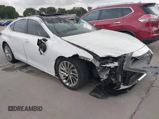 2021 Lexus ES 350 Ultra Luxury with VIN 58AFZ1B16MU101039, listed as a IAAI auction lot 42395018 with 55,821 mi miles and . Bid and sale history available at DreamBid. Image 1.