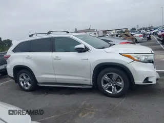 2016 Toyota Highlander Limited with VIN 5TDDCRFH9GS015341, listed as a IAAI auction lot 42572982 with 66,247 mi miles and . Bid and sale history available at DreamBid. Image 13.