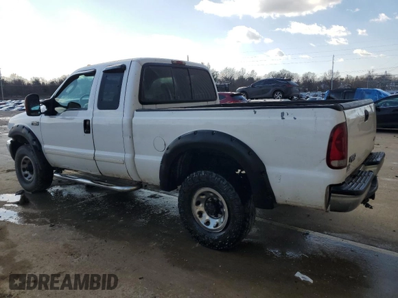 2003 Ford F-250 XL with VIN 1FTNX21L33EB98022, listed as a Copart auction lot 87487844 with 205,917 mi miles and Non repairable. Bid and sale history available at DreamBid. Image 2.