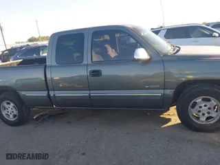 2001 Chevrolet Silverado 1500 LS with VIN 2GCEC19V711128338, listed as a IAAI auction lot 40934362 with 219,613 mi miles. Bid and sale history available at carsss.com. Image 14.