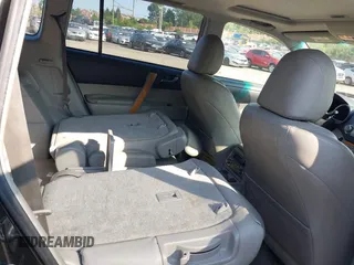 2008 Toyota Highlander Limited z VIN JTEEW44A382008801, wystawiony jako IAAI lot #42423027 z przebiegiem 191 384 mil mil oraz . Historia ofert i sprzedaży dostępna na DreamBid. Obrazek 8.