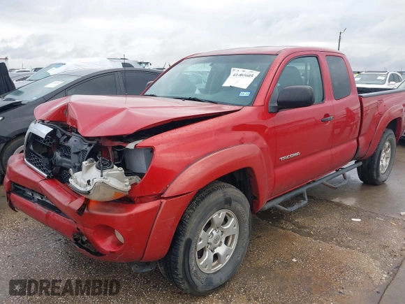 2011 Toyota Tacoma with VIN 5TFUU4EN8BX005572, listed as a IAAI auction lot 41460605 with 175,032 mi miles. Bid and sale history available at carsss.com. Image 17.