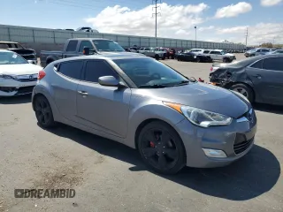 2012 Hyundai Veloster w/Black Int z VIN KMHTC6AD4CU078248, wystawiony jako Copart lot #59524465 z przebiegiem 75 040 mil mil oraz Szkoda całkowita • Salvage title. Historia ofert i sprzedaży dostępna na DreamBid. Obrazek 4.