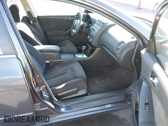 2008 Nissan Altima 2.5 S with VIN 1N4AL21E78N417783, listed as a IAAI auction lot 41608129 with 188,980 mi miles. Bid and sale history available at carsss.com. Image 5.