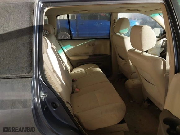 2006 Toyota Highlander Hybrid with VIN JTEDW21A960006905, listed as a IAAI auction lot 41520226 with 179,584 mi miles. Bid and sale history available at carsss.com. Image 8.