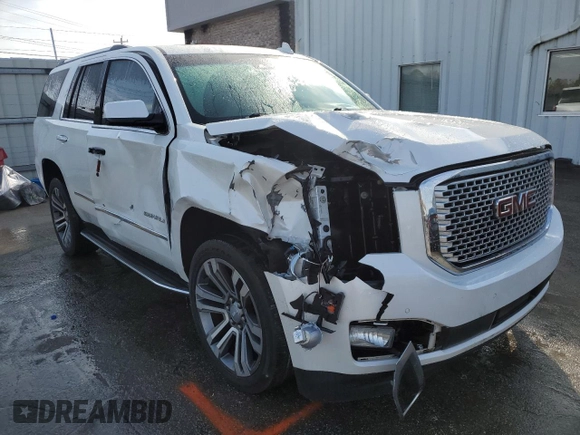 2017 GMC Yukon Denali with VIN 1GKS1CKJ7HR363114, listed as a Copart auction lot 42456135 with 152,519 mi miles and Salvage Title. Bid and sale history available at carsss.com. Image 4.