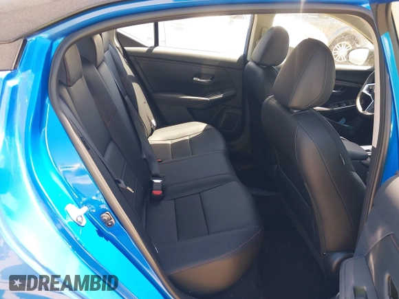 2025 Nissan Sentra SR with VIN 3N1AB8DVXSY291251, listed as a IAAI auction lot 41952362 with 2,802 mi miles and . Bid and sale history available at DreamBid. Image 8.