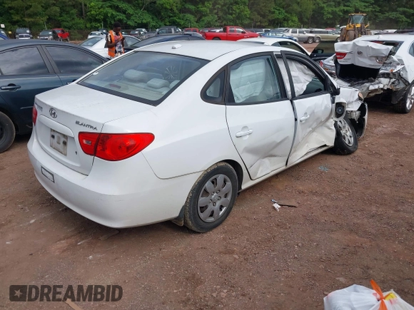 2009 Hyundai Elantra SE z VIN KMHDU46D49U595783, wystawiony jako IAAI lot #42206609 z przebiegiem 267 635 mil mil oraz . Historia ofert i sprzedaży dostępna na DreamBid. Obrazek 4.