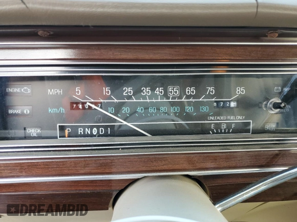 1986 Ford Crown Victoria z VIN 2FABP43F4GX118923, wystawiony jako Copart lot #76413794 z przebiegiem 74 097 mil mil oraz Tytuł czysty. Historia ofert i sprzedaży dostępna na DreamBid. Obrazek 9.