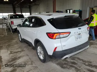 2020 Ford Escape SE with VIN 1FMCU9G60LUB25735, listed as a IAAI auction lot 42663606 with 91,591 mi miles and . Bid and sale history available at DreamBid. Image 22.