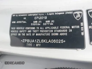 2019 Lamborghini Urus z VIN ZPBUA1ZL6KLA06025, wystawiony jako IAAI lot #41582035 z przebiegiem 71 842 mil mil oraz . Historia ofert i sprzedaży dostępna na DreamBid. Obrazek 9.