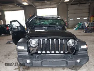 2021 Jeep Wrangler Unlimited Sport Altitude with VIN 1C4HJXDN8MW740087, listed as a IAAI auction lot 42419095 with Not provided miles and . Bid and sale history available at DreamBid. Image 13.