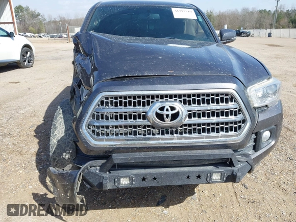 2016 Toyota Tacoma SR with VIN 5TFCZ5AN5GX010227, listed as a IAAI auction lot 41792719 with 228,070 mi miles. Bid and sale history available at carsss.com. Image 16.