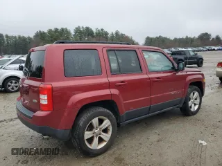 2016 Jeep Patriot Latitude with VIN 1C4NJRFB5GD707159, listed as a Copart auction lot 52355145 with 187,846 mi miles and Clean Title. Bid and sale history available at carsss.com. Image 3.