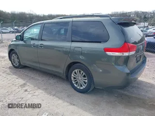 2013 Toyota Sienna XLE AAS с VIN 5TDYK3DC8DS318387, выставлен на аукционе IAAI как лот 42146255 с пробегом 244 899 миль миль и . История ставок и продаж доступна на DreamBid. Изображение 3.