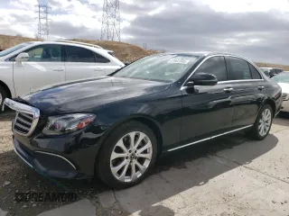 2018 Mercedes-Benz E-Class E 300 with VIN WDDZF4KB4JA305224, listed as a Copart auction lot 47862285 with 35,422 mi miles and Salvage Title. Bid and sale history available at carsss.com. Image 1.