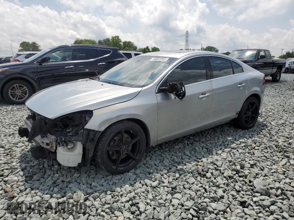 2012 Volvo S60 T6 z VIN YV1902FH8C2052544, wystawiony jako Copart lot #56853395 z przebiegiem 159 646 mil mil oraz Szkoda całkowita • Salvage title. Historia ofert i sprzedaży dostępna na DreamBid. Obrazek 1.