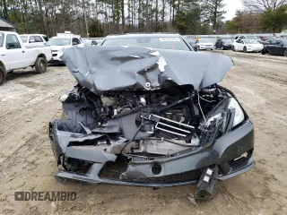 2011 Mercedes-Benz E 350 Luxury with VIN WDDHF8HB9BA454708, listed as a Copart auction lot 40143184 with 168,990 mi miles and Salvage Title. Bid and sale history available at DreamBid. Image 5.
