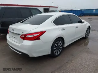 2016 Nissan Altima 2.5 S with VIN 1N4AL3AP9GC131547, listed as a IAAI auction lot 41810012 with 110,566 mi miles. Bid and sale history available at carsss.com. Image 4.
