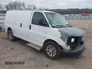 2009 Chevrolet Express Cargo z VIN 1GCFG15X991137849, wystawiony jako IAAI lot #41506532 z przebiegiem 221 685 mil mil oraz . Historia ofert i sprzedaży dostępna na DreamBid. Obrazek 1.