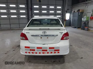 2007 Toyota Yaris with VIN JTDBT923271146058, listed as a IAAI auction lot 41877245 with 181,197 mi miles. Bid and sale history available at carsss.com. Image 16.