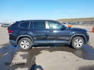 2018 Volkswagen Atlas SEL with VIN 1V2ER2CAXJC582408, listed as a IAAI auction lot 41389461 with 60,822 mi miles and . Bid and sale history available at DreamBid. Image 12.