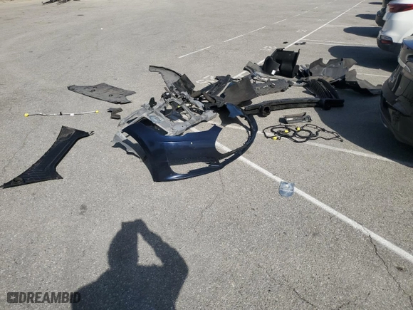 2014 Tesla Model S 60 kWh Battery with VIN 5YJSA1H11EFP32882, listed as a Copart auction lot 46717625 with 173,455 mi miles and Salvage Title. Bid and sale history available at carsss.com. Image 12.