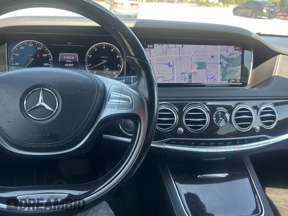 2017 Mercedes-Benz S 550 with VIN WDDUG8FB4HA317568, listed as a Copart auction lot 54989555 with 43,309 mi miles and Salvage Title. Bid and sale history available at carsss.com. Image 9.