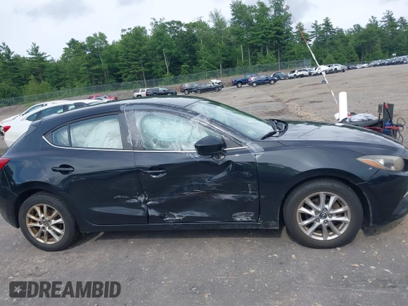 2014 Mazda 3 i Touring z VIN JM1BM1L76E1155763, wystawiony jako IAAI lot #42684723 z przebiegiem 84 837 mil mil oraz . Historia ofert i sprzedaży dostępna na DreamBid. Obrazek 6.