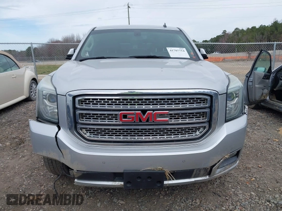 2015 GMC Yukon SLE with VIN 1GKS1AKC8FR201818, listed as a IAAI auction lot 41707754 with 193,100 mi miles. Bid and sale history available at carsss.com. Image 12.