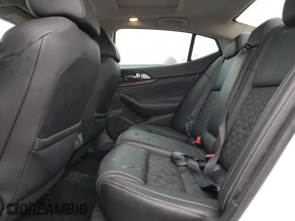 2018 Nissan Maxima SR with VIN 1N4AA6AP4JC383639, listed as a Copart auction lot 44697945 with 93,159 mi miles and Salvage Title. Bid and sale history available at carsss.com. Image 10.