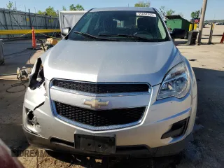 2013 Chevrolet Equinox LS z VIN 2GNALBEK0D1212478, wystawiony jako Copart lot #55844265 z przebiegiem 123 417 mil mil oraz Szkoda całkowita • Salvage title. Historia ofert i sprzedaży dostępna na DreamBid. Obrazek 5.