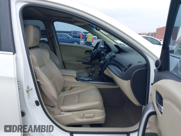 2013 Acura RDX Tech Pkg with VIN 5J8TB3H50DL006511, listed as a IAAI auction lot 41910565 with 200,104 mi miles. Bid and sale history available at carsss.com. Image 5.