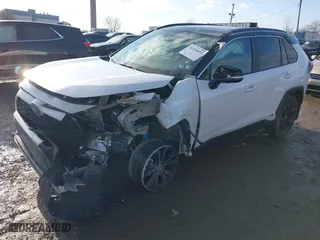 2024 Toyota RAV4 Hybrid XSE with VIN 2T3E6RFV4RW079127, listed as a IAAI auction lot 41530531 with NaN miles. Bid and sale history available at carsss.com. Image 17.