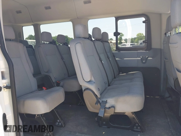 2017 Ford Transit XL with VIN 1FBAX2CM1HKA64904, listed as a IAAI auction lot 42394722 with 71,864 mi miles and . Bid and sale history available at DreamBid. Image 8.