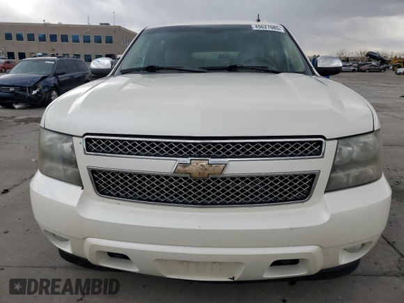 2010 Chevrolet Suburban LTZ with VIN 1GNUKKE35AR292291, listed as a Copart auction lot 49627085 with 233,359 mi miles and Salvage Title. Bid and sale history available at carsss.com. Image 5.