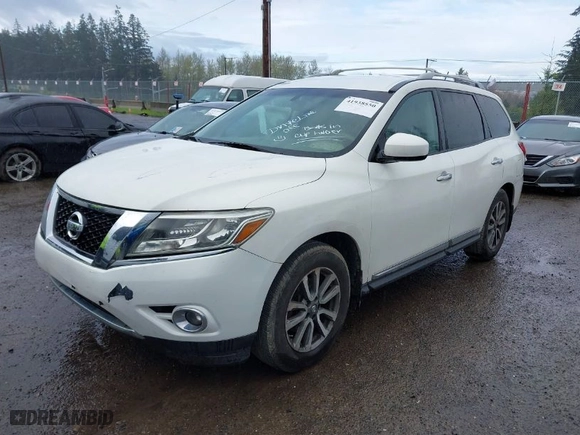 2013 Nissan Pathfinder SL with VIN 5N1AR2MM9DC612880, listed as a IAAI auction lot 41938550 with 146,542 mi miles. Bid and sale history available at carsss.com. Image 2.