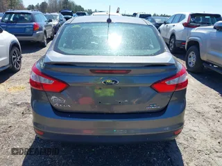 2012 Ford Focus SE with VIN 1FAHP3F2XCL433827, listed as a IAAI auction lot 41843960 with 156,343 mi miles. Bid and sale history available at carsss.com. Image 16.