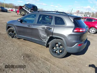 2017 Jeep Cherokee Limited с VIN 1C4PJMDB1HW524720, выставлен на аукционе IAAI как лот 40827046 с пробегом 72 559 миль миль и . История ставок и продаж доступна на DreamBid. Изображение 3.