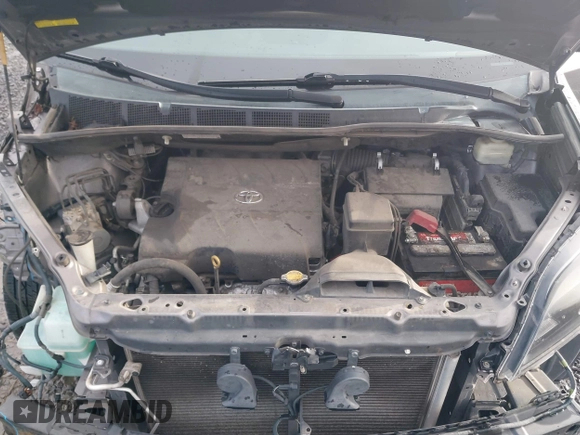 2015 Toyota Sienna SE with VIN 5TDXK3DC2FS540681, listed as a IAAI auction lot 41192481 with 108,782 mi miles and . Bid and sale history available at DreamBid. Image 10.